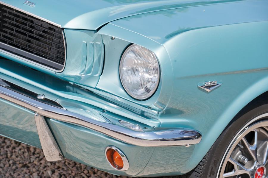  Ford Mustang 289 Convertible 1966 года  (фото 8 из 16)